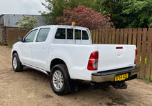64 Toyota Hi Lux Double Cab Pick Up